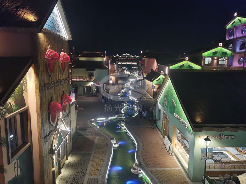 小镇夜游灯光实拍（pāi）图三